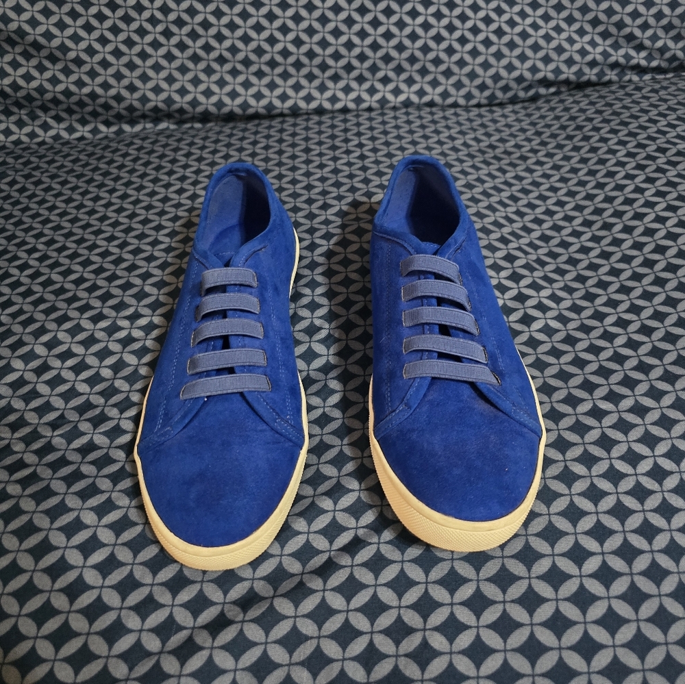Nine West - Kids No-Tie, Suede Blue Slip-on Sneakers with Gum Sole.